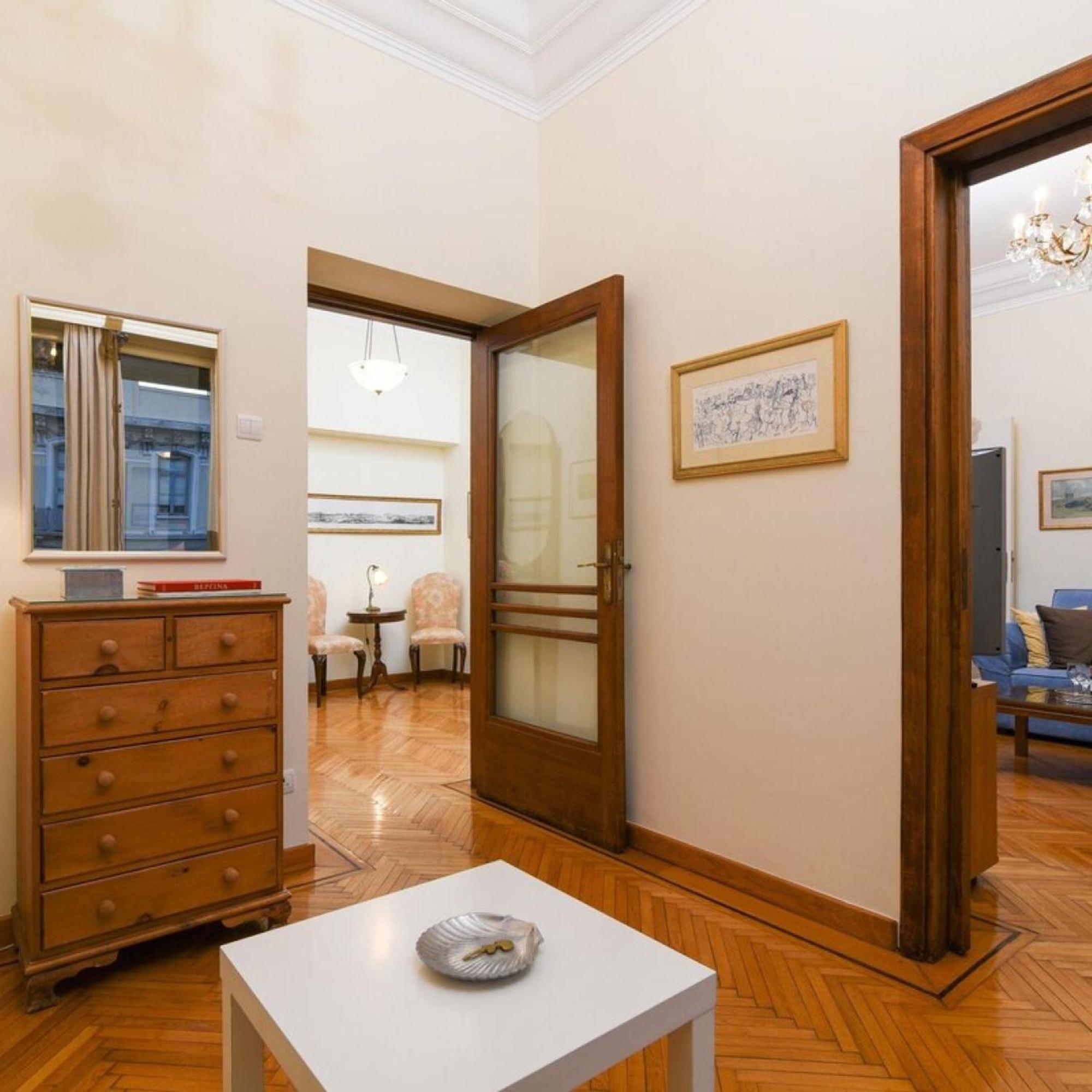 Classy Apartment In The Heart Of アテネ エクステリア 写真